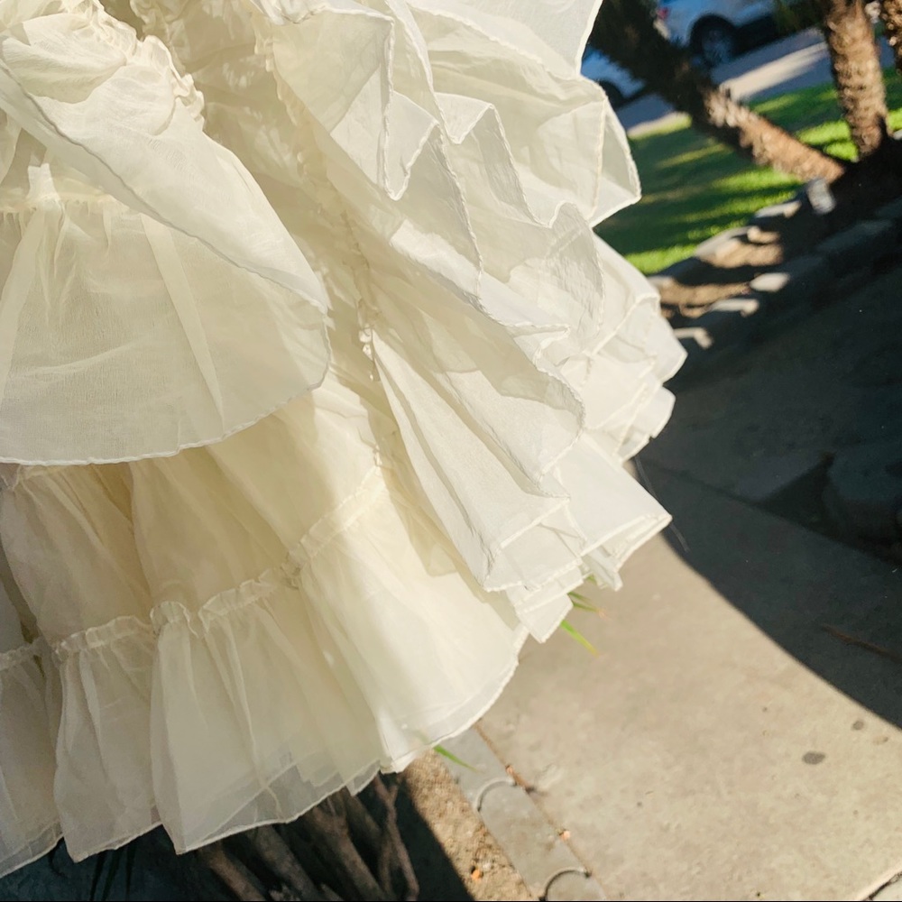 ✨True Vintage Full Skirt Slip ✨ - Picture 2 of 7